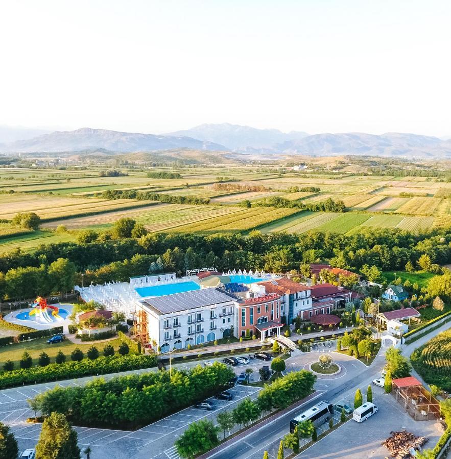 Gardenland Resort Bushat Экстерьер фото