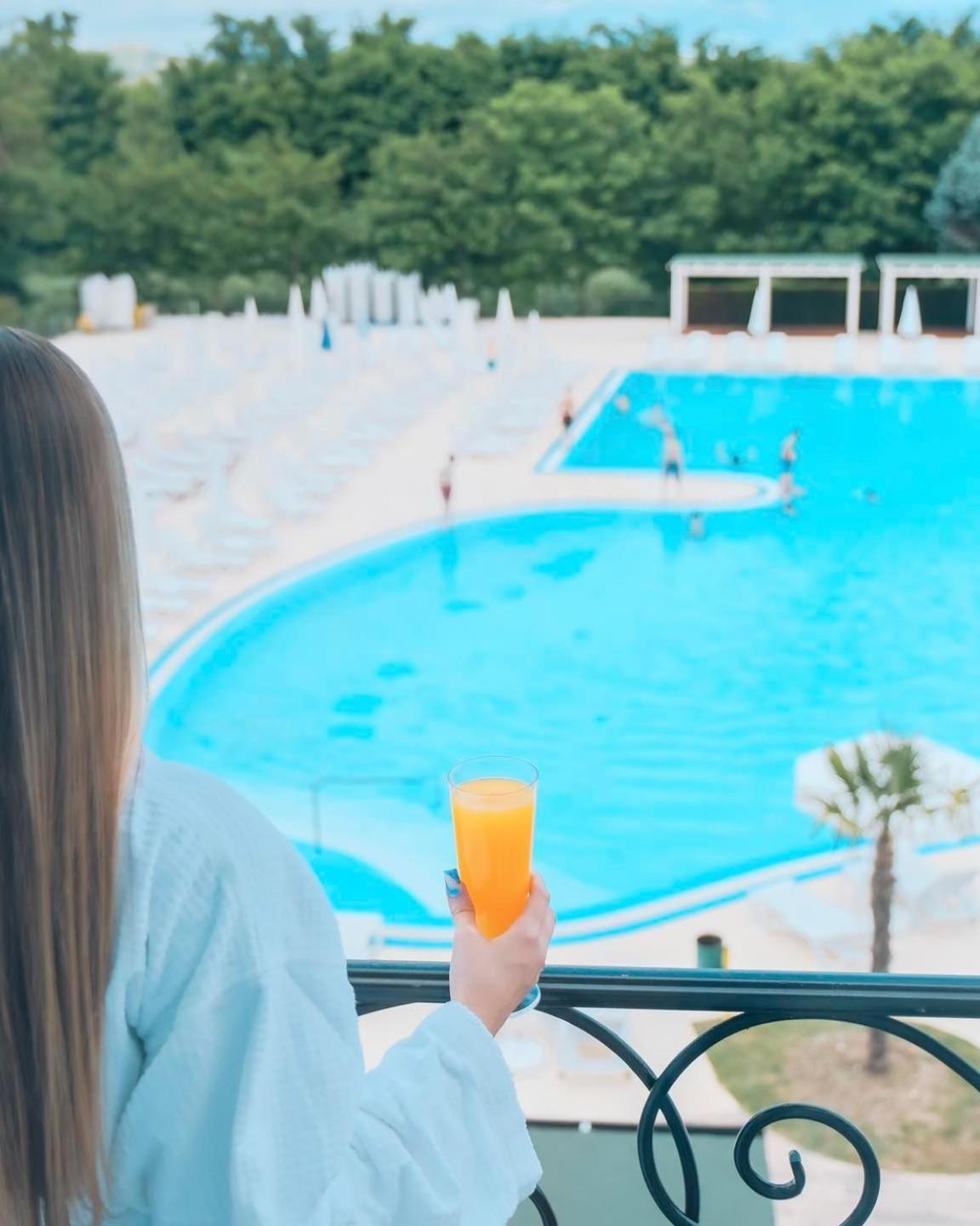 Gardenland Resort Bushat Экстерьер фото