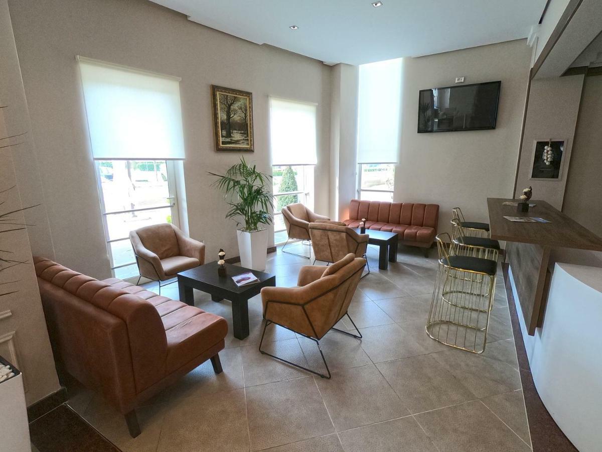 Gardenland Resort Bushat Экстерьер фото